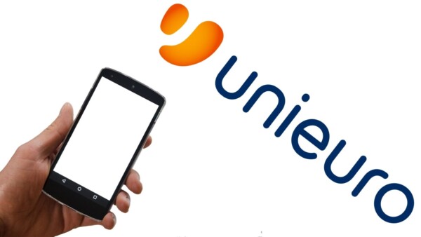 Unieuro SHOCK, oggi regala SMARTPHONE e prezzi all'80% di sconto