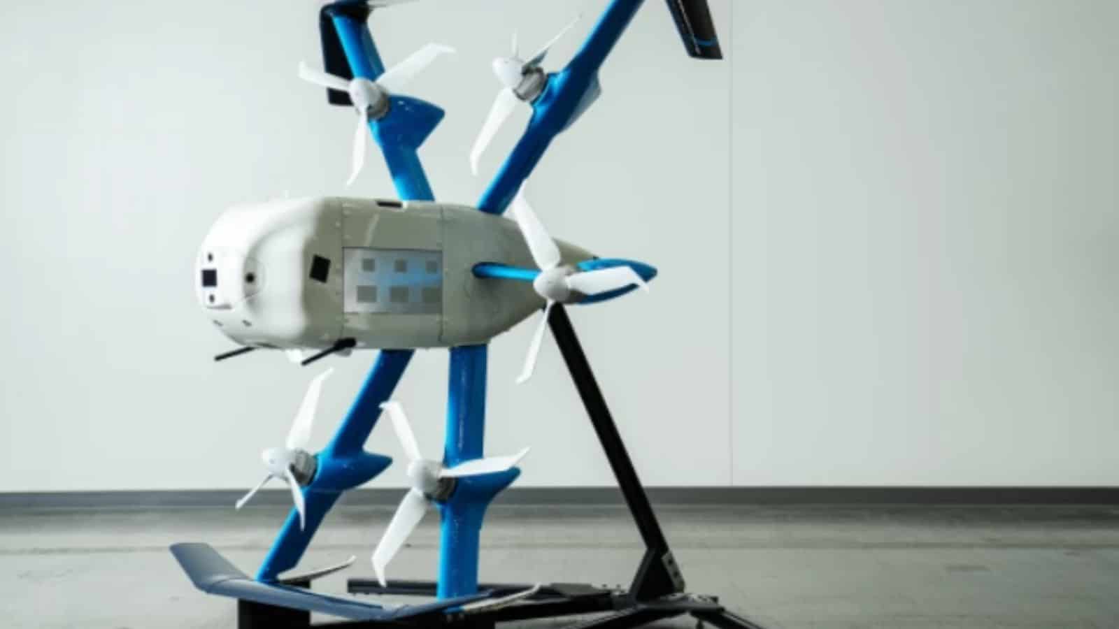 amazon - dettaglio Amazon Prime Air, dal 2024 i pacchi in Italia li consegneranno i droni