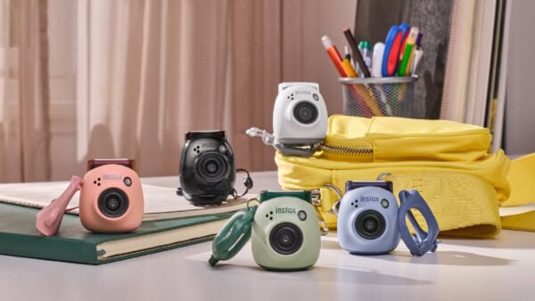 Fujifilm instax Pal Lavender Blue