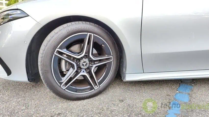 Mercedes A200 (4)