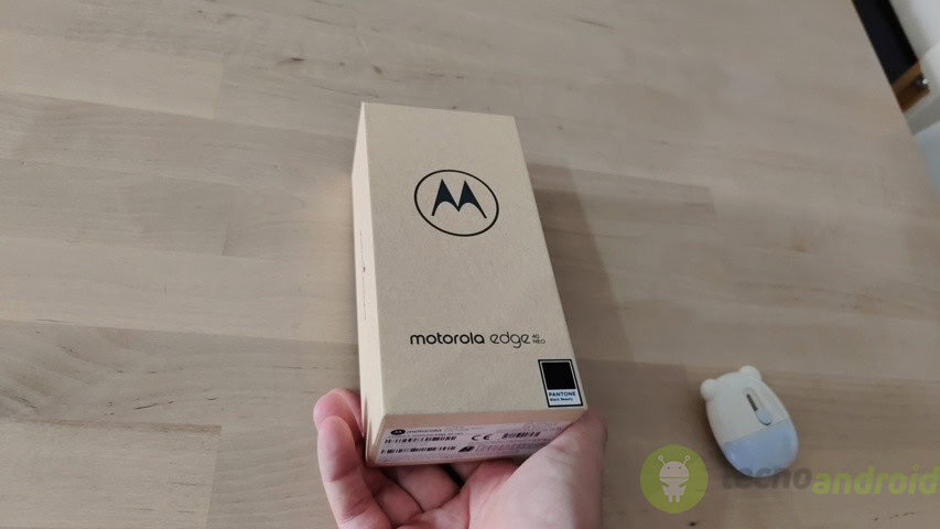 Motorola Edge 40 Neo (2)