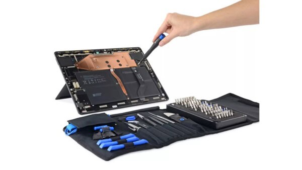 iFixit, Microsoft, Surface