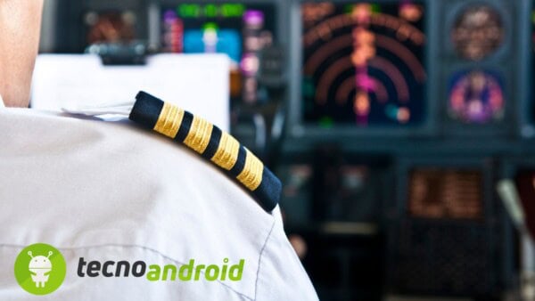 Terrore in volo: un passeggero tenta di spegnere i motori dell’aereo