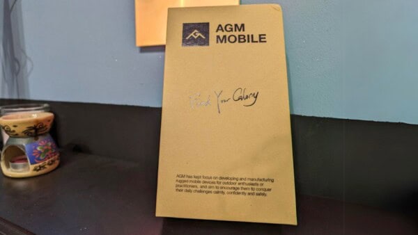 AGM H6 smartphone rugged