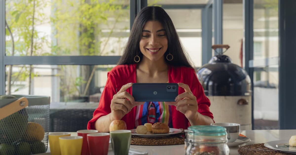 Motorola moto e13