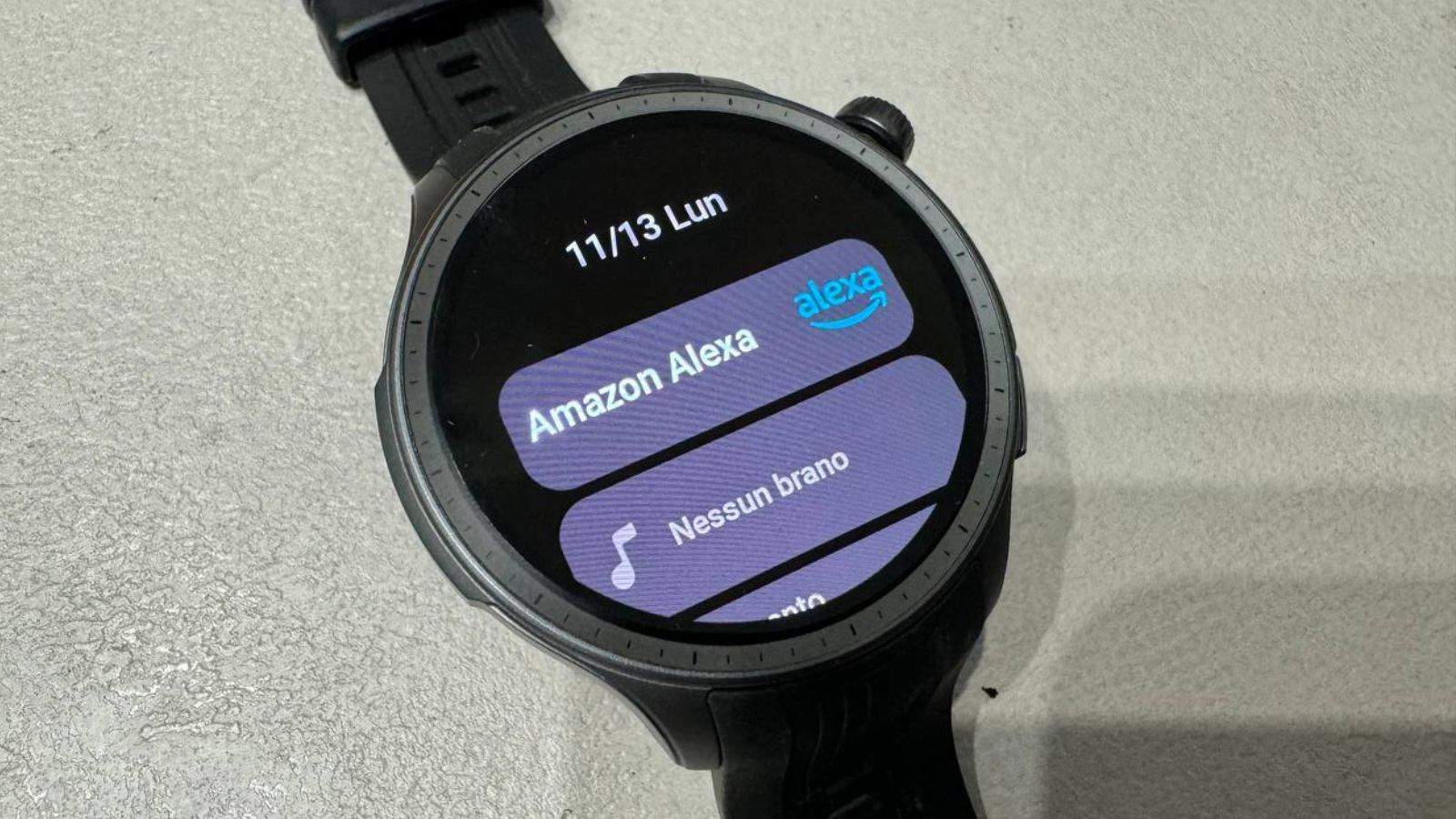 smartwatch alexa
