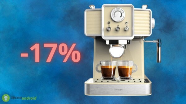 Macchina per caffè e CAPPUCCINO in offerta: il prezzo è una GODURIA