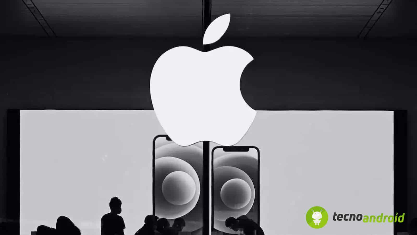 Apple accusata di aver nascosto i difetti delle batterie degli iPhone