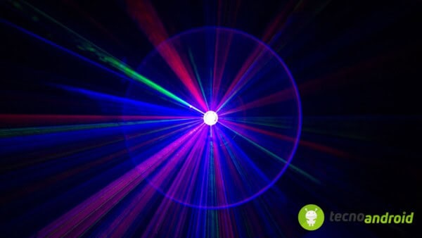 raggi laser contro i colpi di sono sulle strade