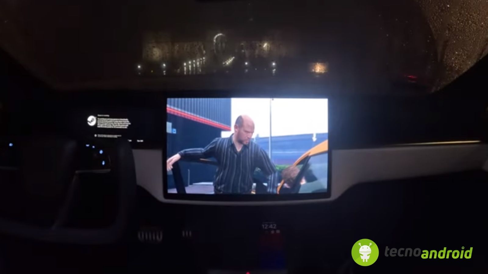 GTA schermo auto tesla