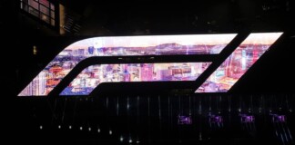 Las Vegas illuminata dal logo della Formula 1 da Samsung