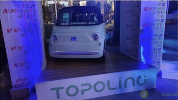 Amazon, nella Fun House una esperienza con la FIAT Topolino