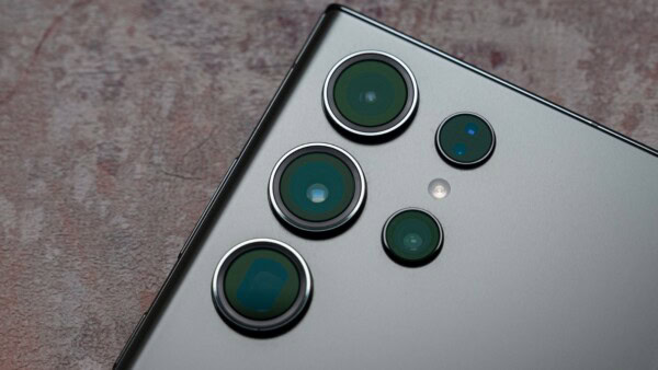 Samsung aggiorna Galaxy A54, A52 ed i Tab S8/S9 alla One UI 6.0