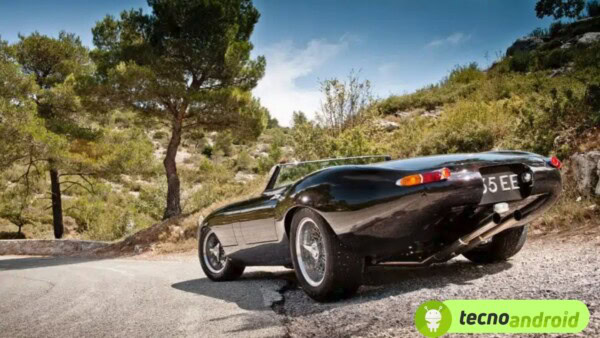 Schwarzenegger proprietario di una delle auto più rare al mondo