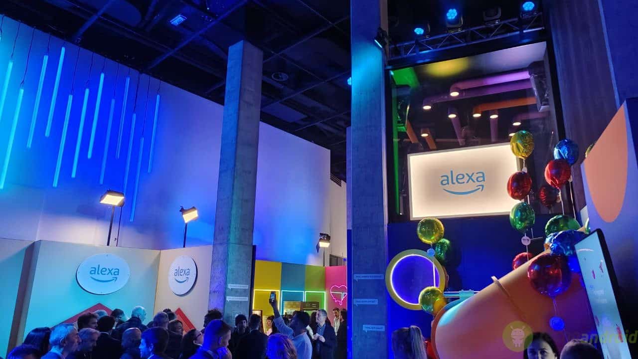 Amazon, nella Fun House una esperienza con la FIAT Topolino