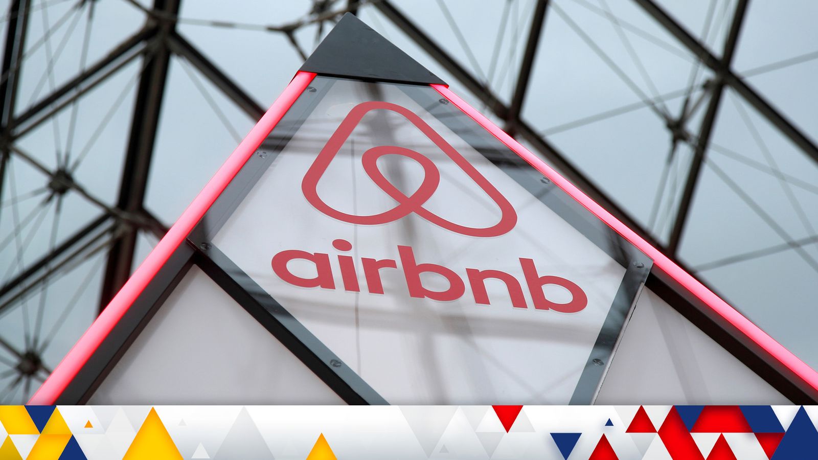 Airbnb nei guai, EVASIONE fiscale e rischio addio in Italia 