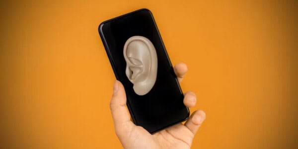 è vero che gli smartphone moderni ci spiano?