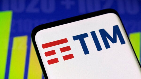 TIM e accesso passivo: le sfide regolatorie nell'analisi di mercato
