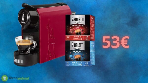 Macchina del caffè con CAPSULE GRATIS: Bialetti a 53€ su Amazon