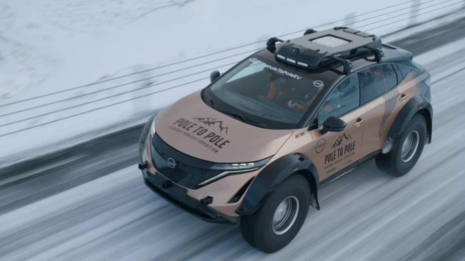 Primo viaggio in elettrico dal polo nord al polo sud