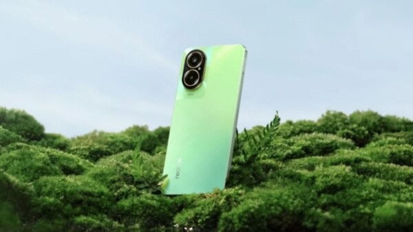 Realme c67 4g 5g ufficiale