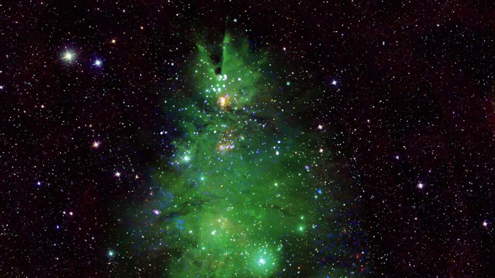 Nebulosa verde e stelle bianche: la poesia di NGC 2264
