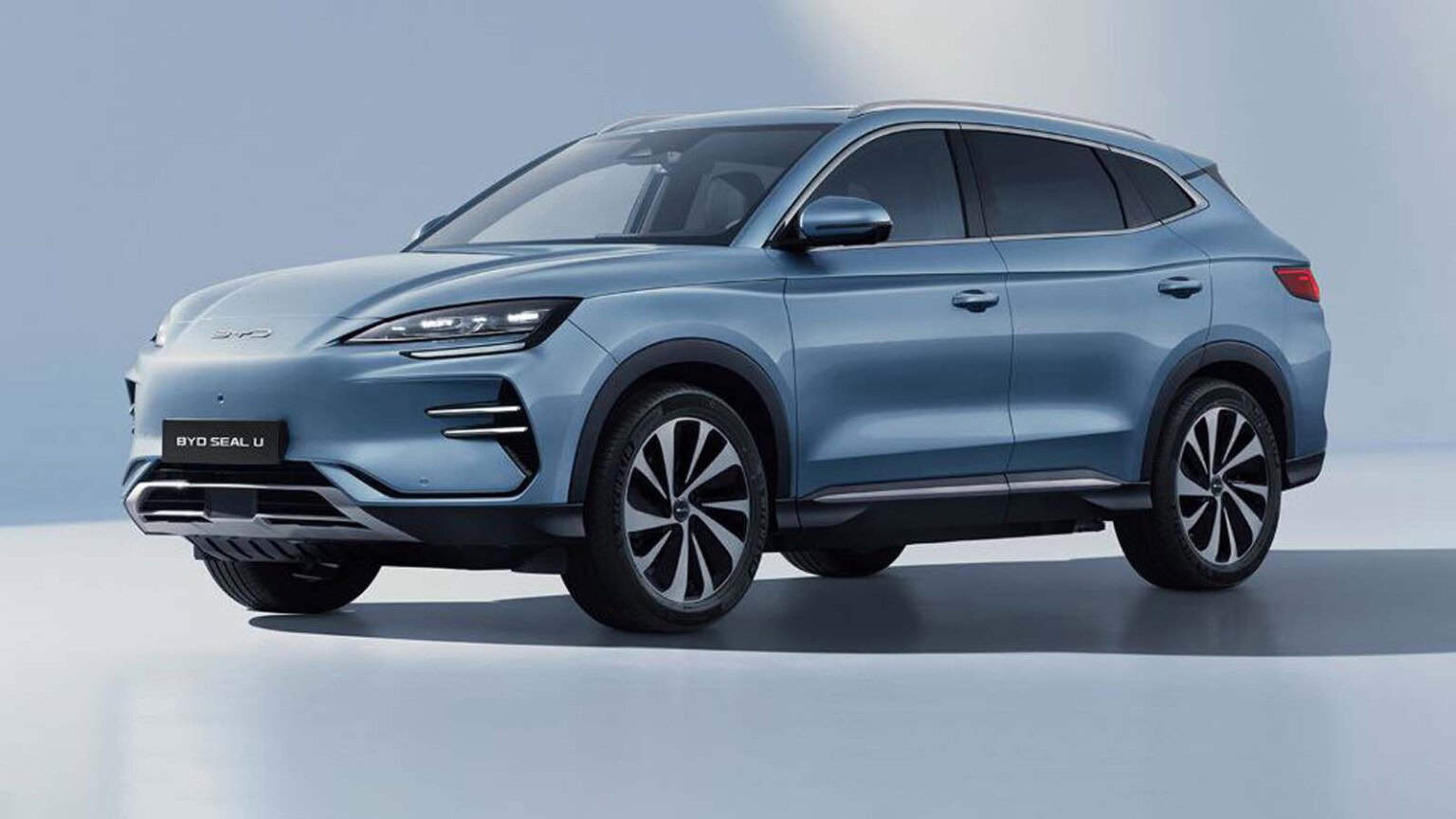 BYD: tripla affermazione nei test di sicurezza con SEAL U, TANG e DOLPHIN
