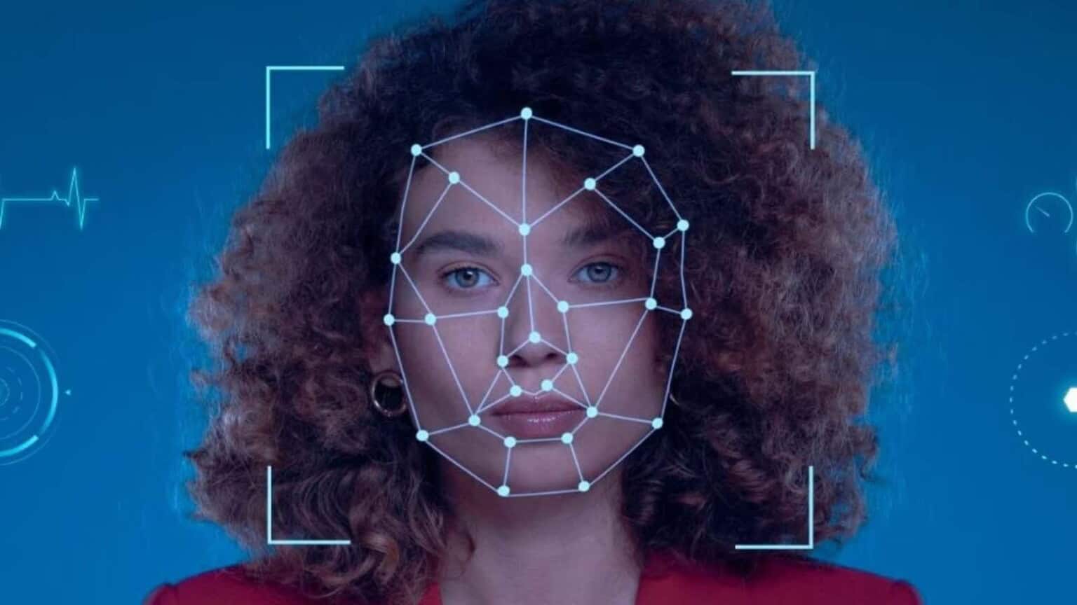 Il funzionamento di CameraAi e delle tecnologie che rendono possibile la generazione di deepfake in tempo reale.