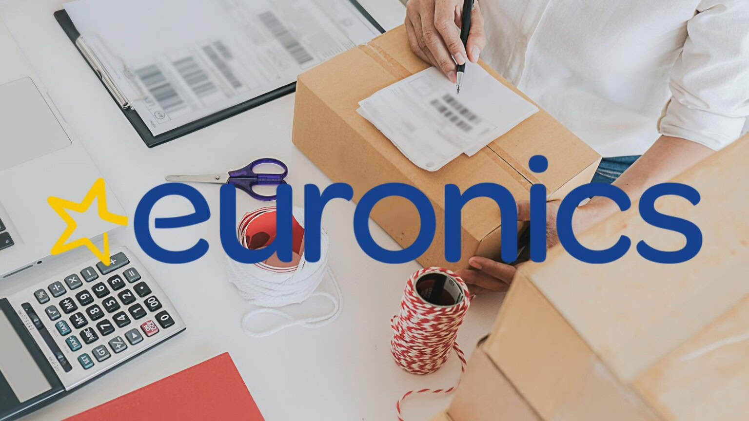 Euronics fa IMPAZZIRE tutti: ecco le offerte del volantino di Natale