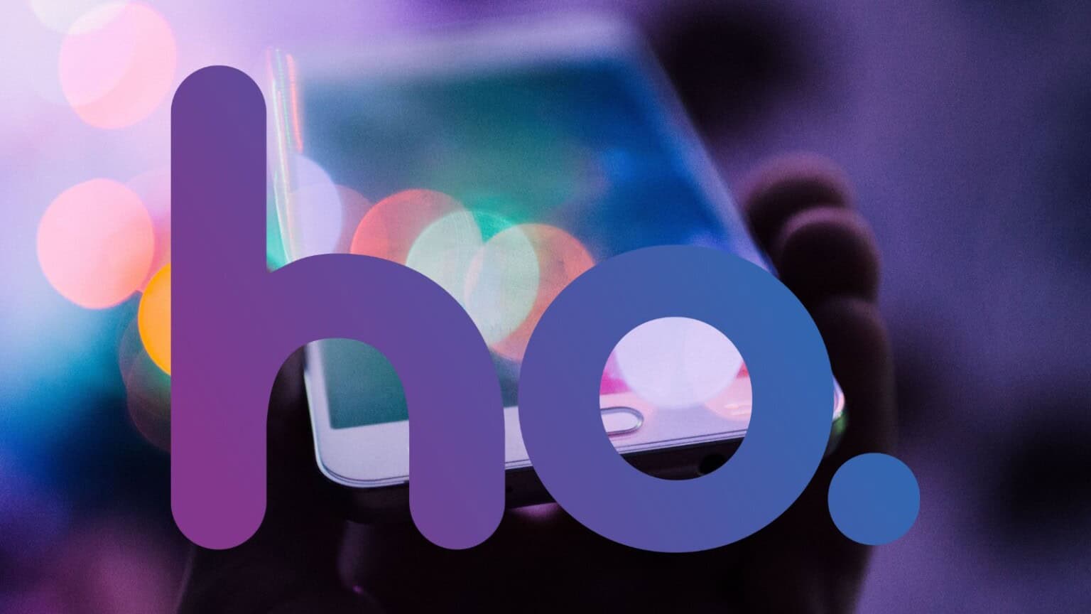 ho.Mobile non scherza: regala 5 euro e 300 giga al mese