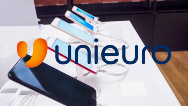 Unieuro FOLLE: gratis smartphone e PREZZI al 90% a Natale