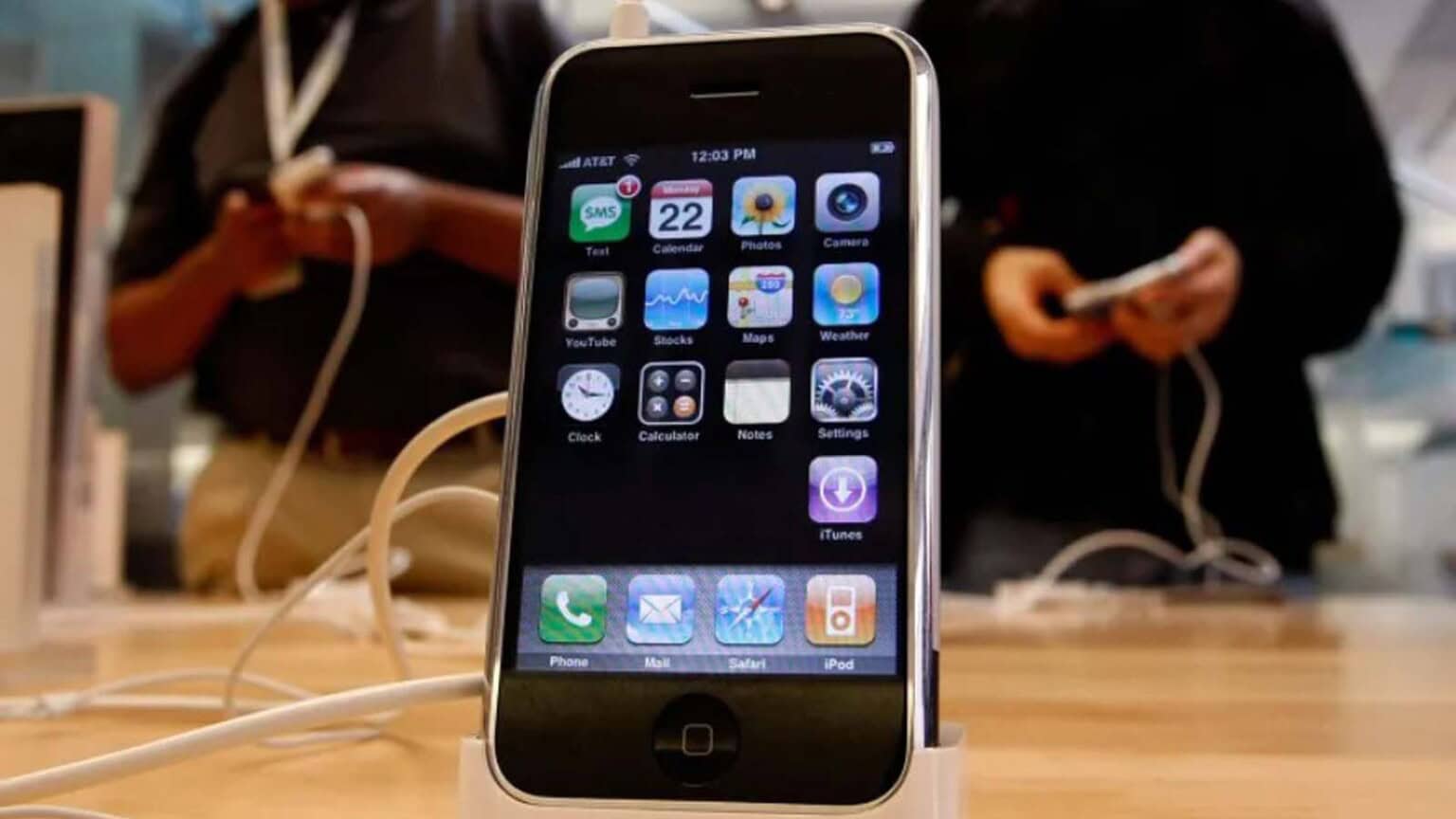 Dietro alla semplice forma dell'iPhone si cela un tesoro inaspettato, con una valutazione che raggiunge quota 20.000 euro