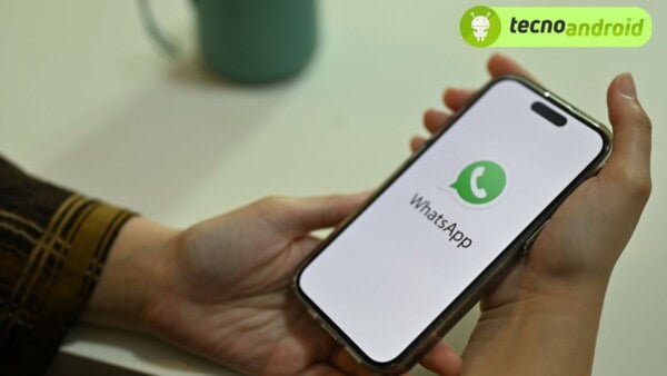 È davvero possibile spiare WhatsApp?