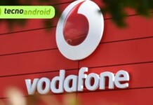 Scossone in arrivo per il mercato di telefonia: Vodafone in vendita?