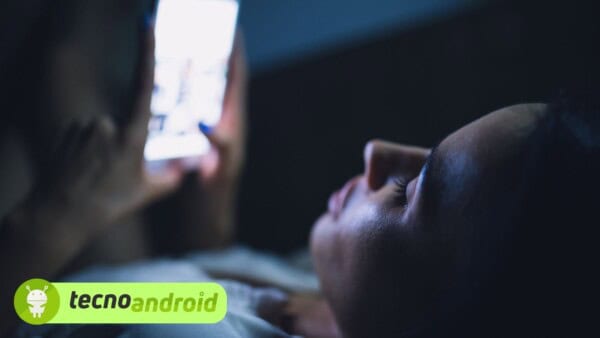 Salute a rischio per chi non spegne smartphone e Wi-Fi di notte