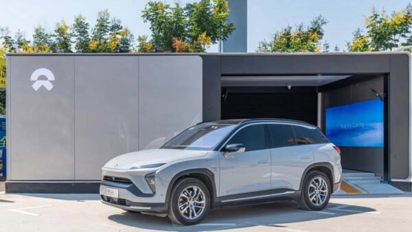 Analisi dettagliata del percorso e delle prestazioni della NIO ET7, alimentata dalla rivoluzionaria batteria semisolido da 150 kWh