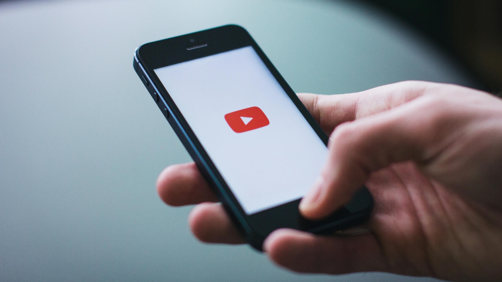 YouTube, smentite contro gli utenti che usano adblocker