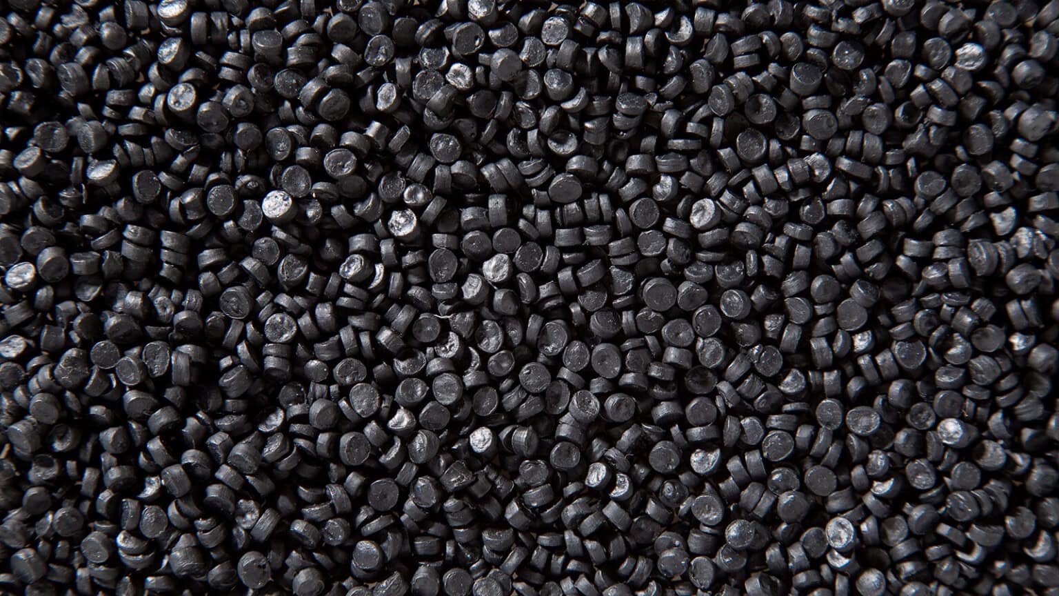 L'innovativa scoperta del primo semiconduttore funzionante realizzato interamente in grafene