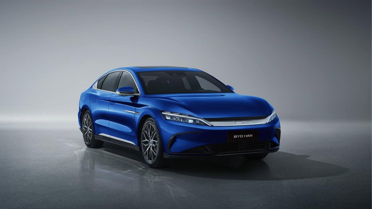 La BYD sta battendo Tesla nel mercato dell'elettrico