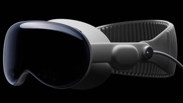 Apple Vision Pro il nuovo visore Apple
