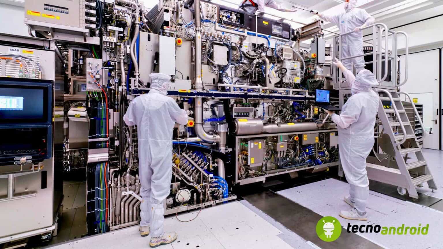 AMSL non venderà più macchine per Litografia DUV in Cina