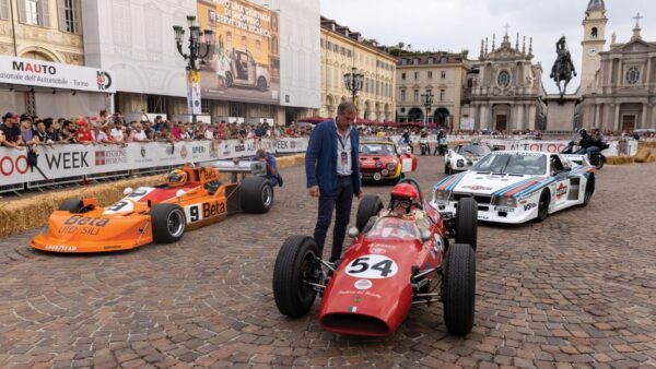 salone - specifiche Auto Torino 2024