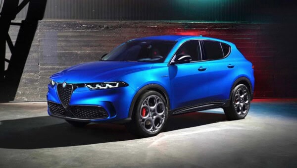 Alfa Romeo conclude l'anno mettendo insieme una serie infinita di successi, trainati dal SUV Tonante