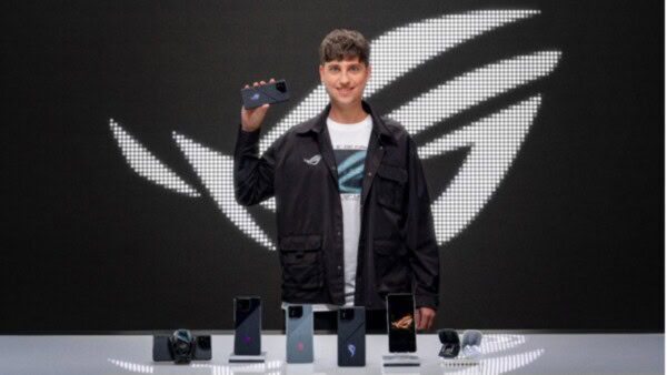 Asus Rog 8 ufficiale: ecco tutte le specifiche tecniche
