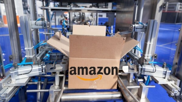 Amazon FOLLE: solo oggi smartphone a 1€