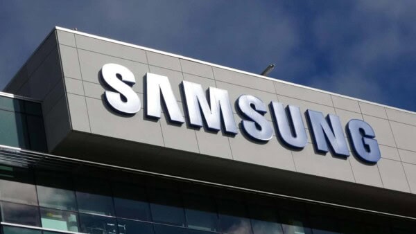 Samsung si impegna per un futuro più sostenibile, utilizzando materiali riciclati e collaborando con Tesla per un'energia più efficiente