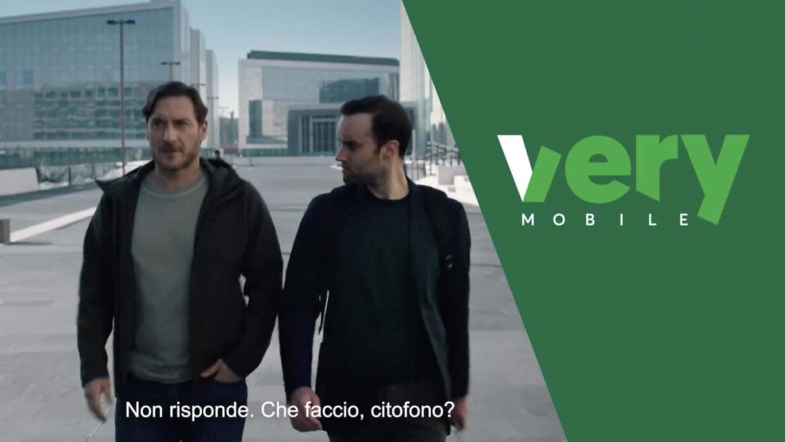Flashback di Very Mobile: la nuova frontiera della telefonia!