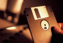 Il Giappone dice addio ai Floppy Disk