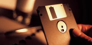 Il Giappone dice addio ai Floppy Disk