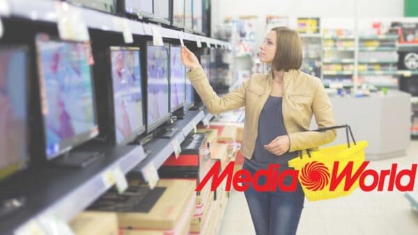 MediaWorld distrugge Amazon con 100 sconti su telefoni e PC